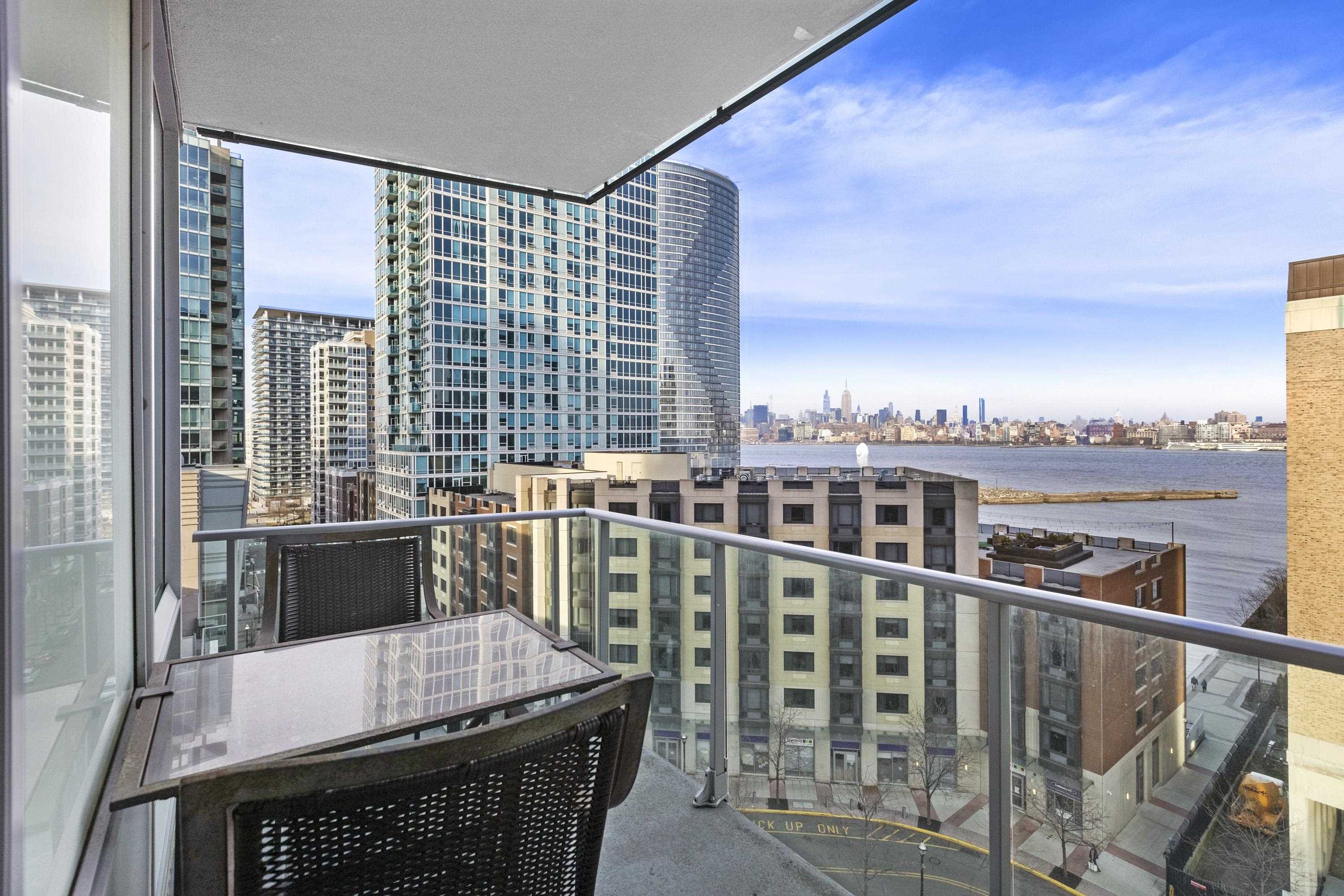 20 Newport Parkway #1108, Jersey City, New Jersey image 1