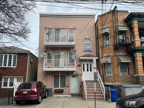 116 Lake St Unit 3, Jersey City, Heights, NJ 07306 - MLS#: 250004723