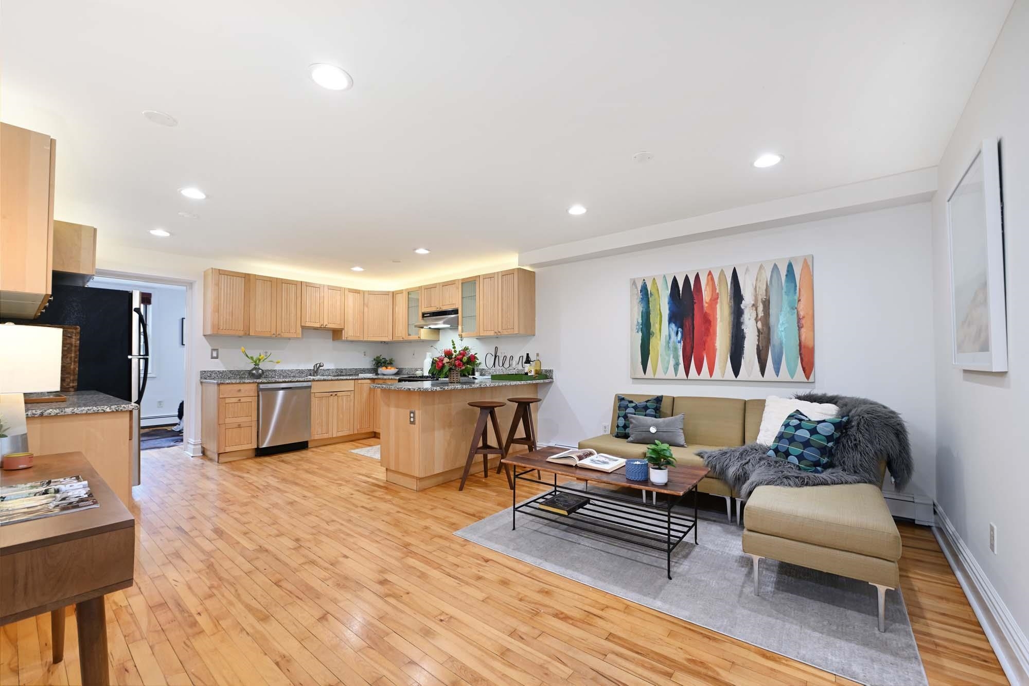 830 Bloomfield St #A, Hoboken, New Jersey image 2