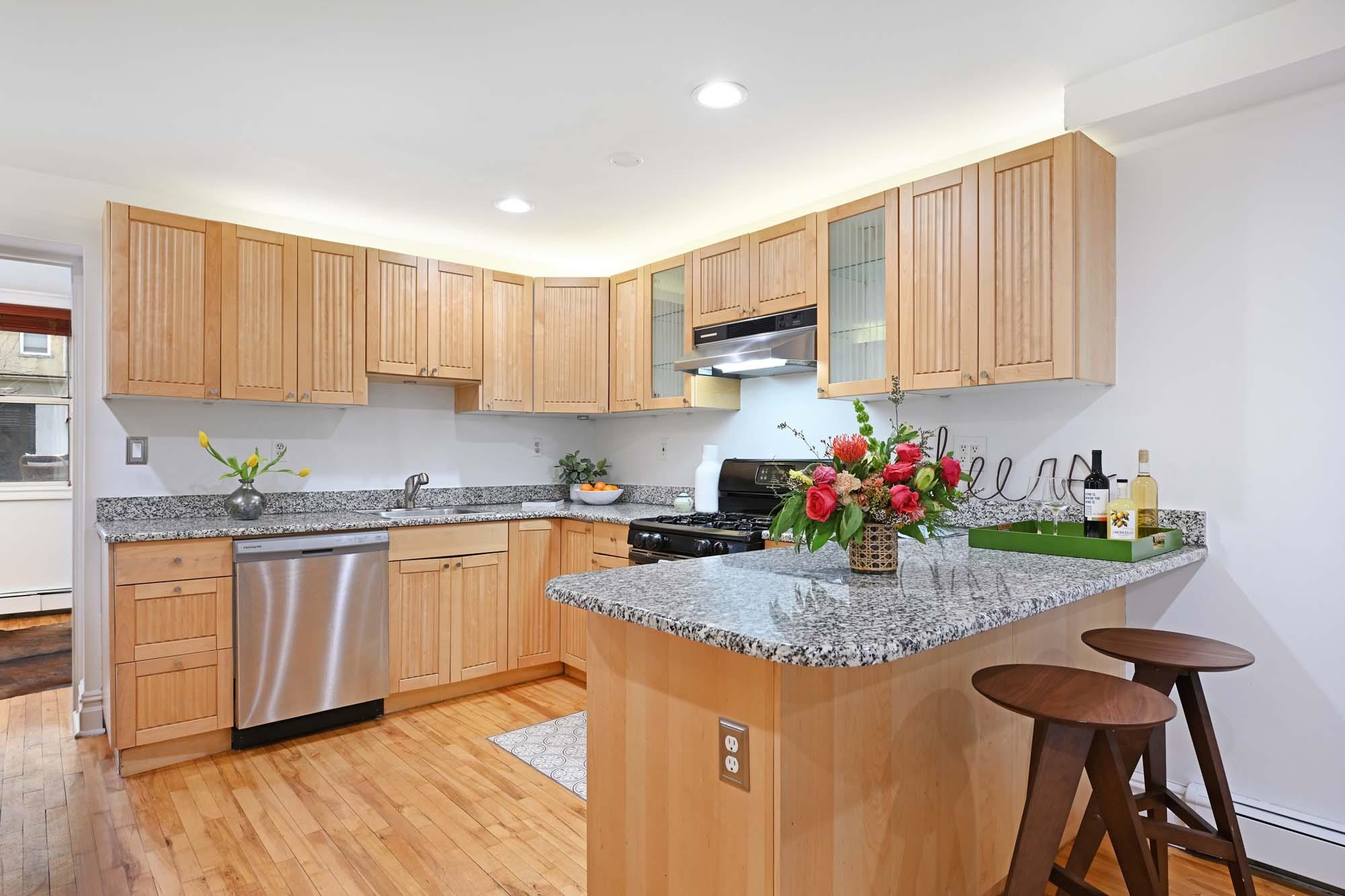 830 Bloomfield St #A, Hoboken, New Jersey image 5