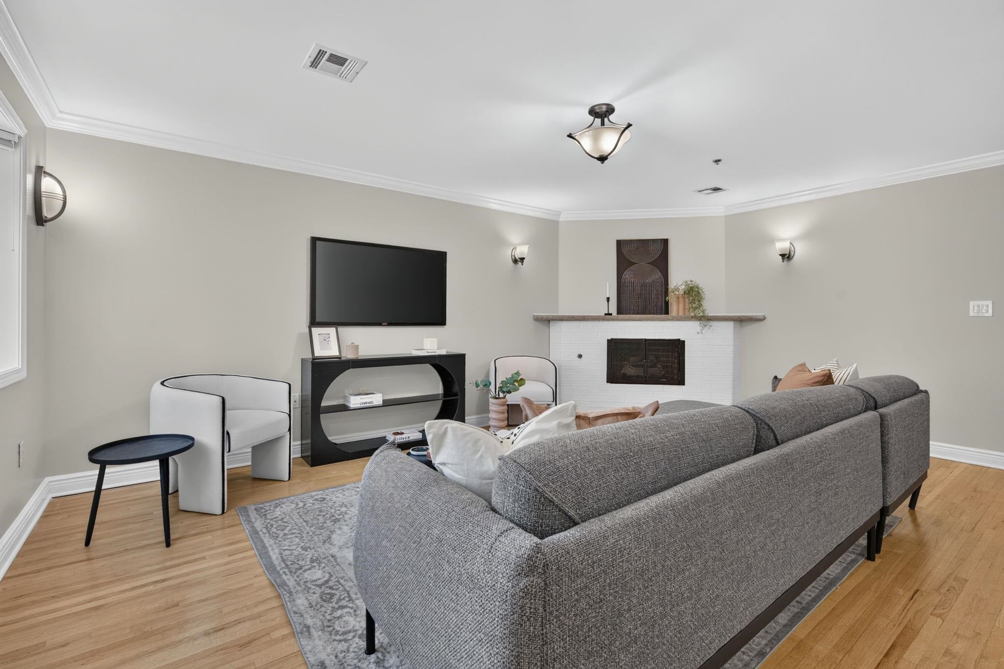 717-719 MADISON ST 3S