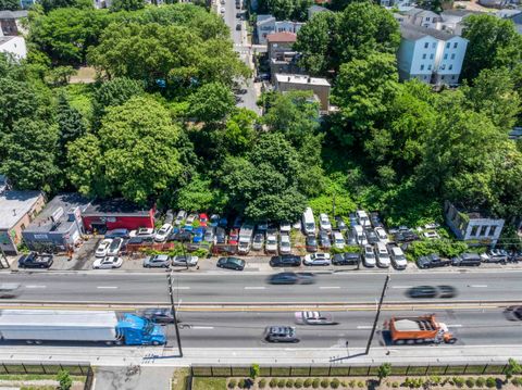Vacant Land For Sale - 638 Tonnelle Ave<br/> Jersey City, NJ 07097