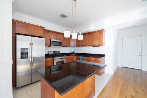 Homes For Rent - 85 Maple St #3K<br/> Weehawken, NJ 07086