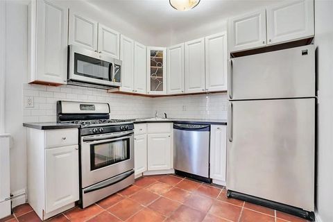 Condo For Sale - 6015 Blvd East #C3<br/> West New York, NJ 07093