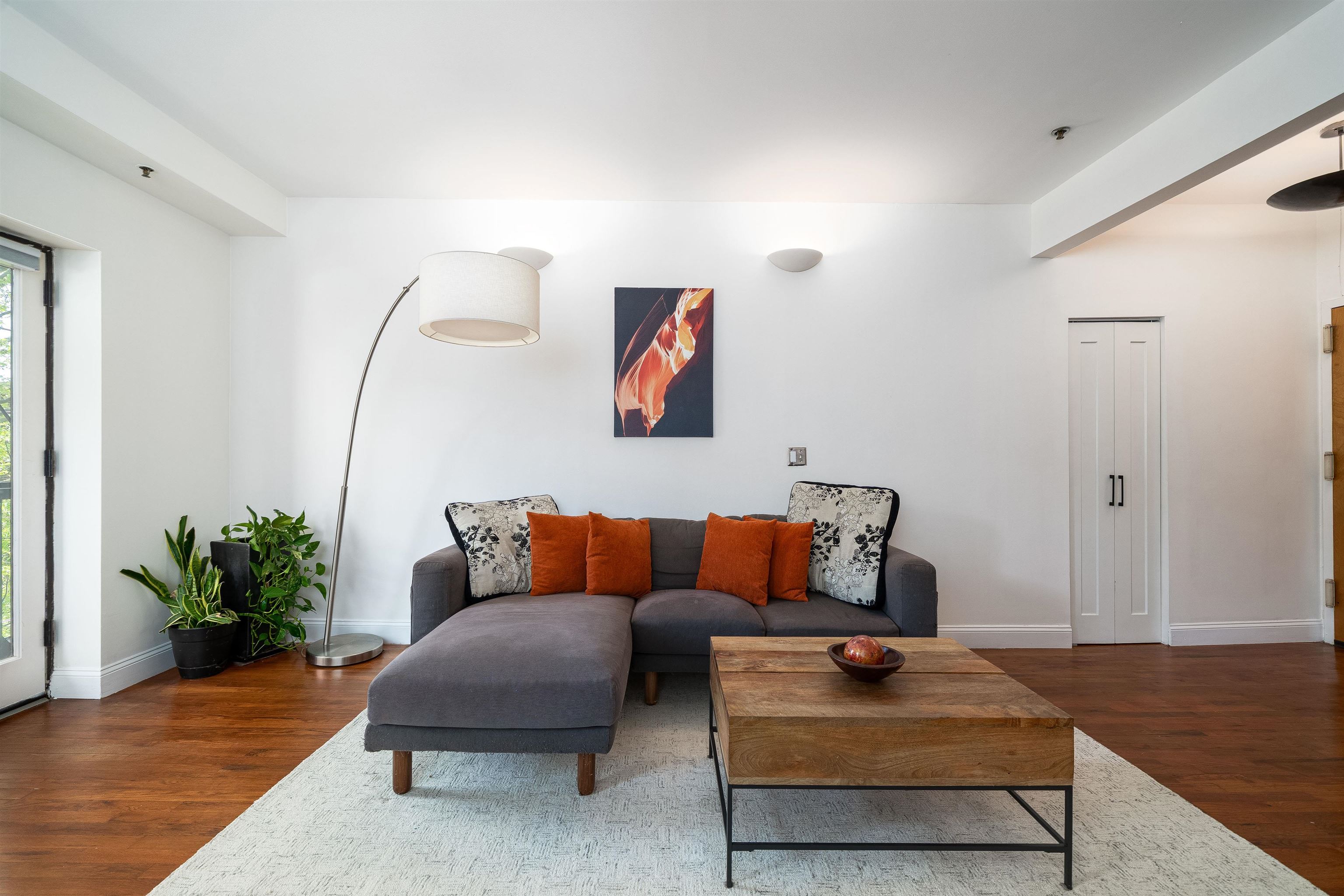 11 Cuneo Pl #3D, Jersey City, New Jersey image 4