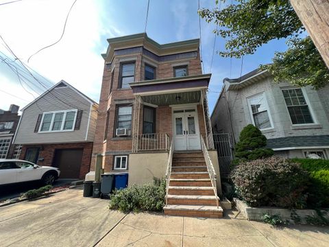 Multifamily For Sale - 329 Centre Ave<br/> Secaucus, NJ 07094
