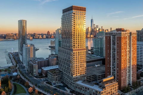 Condo For Rent - 75 Park Lane South Ln #318<br/> Hudson County, Jersey City, NJ 07310