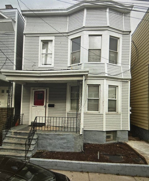 Multifamily For Sale - 146 Myrtle Ave<br/> Jersey City, NJ 07305