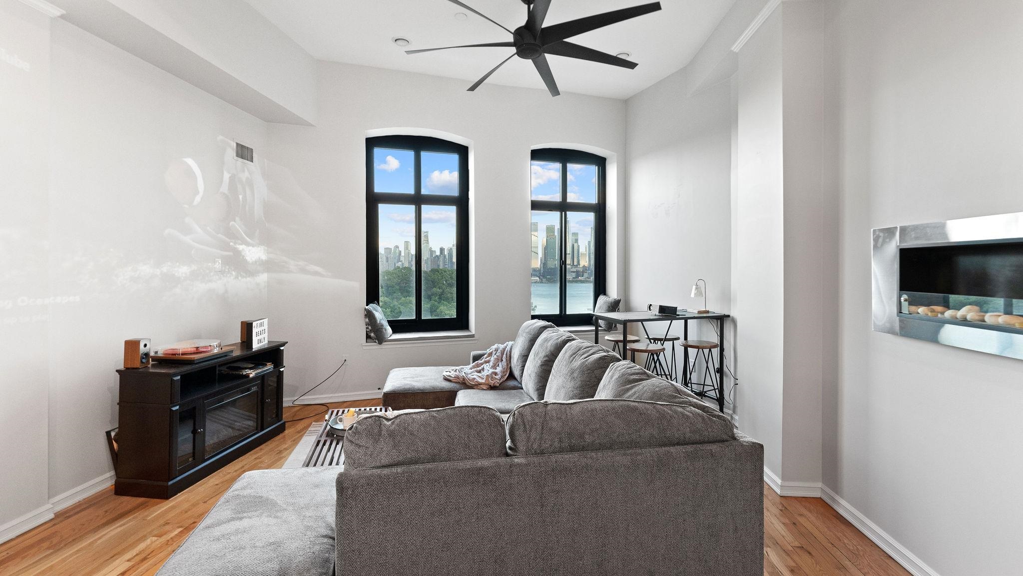 518 Gregory Ave #C402, Weehawken, New Jersey image 22
