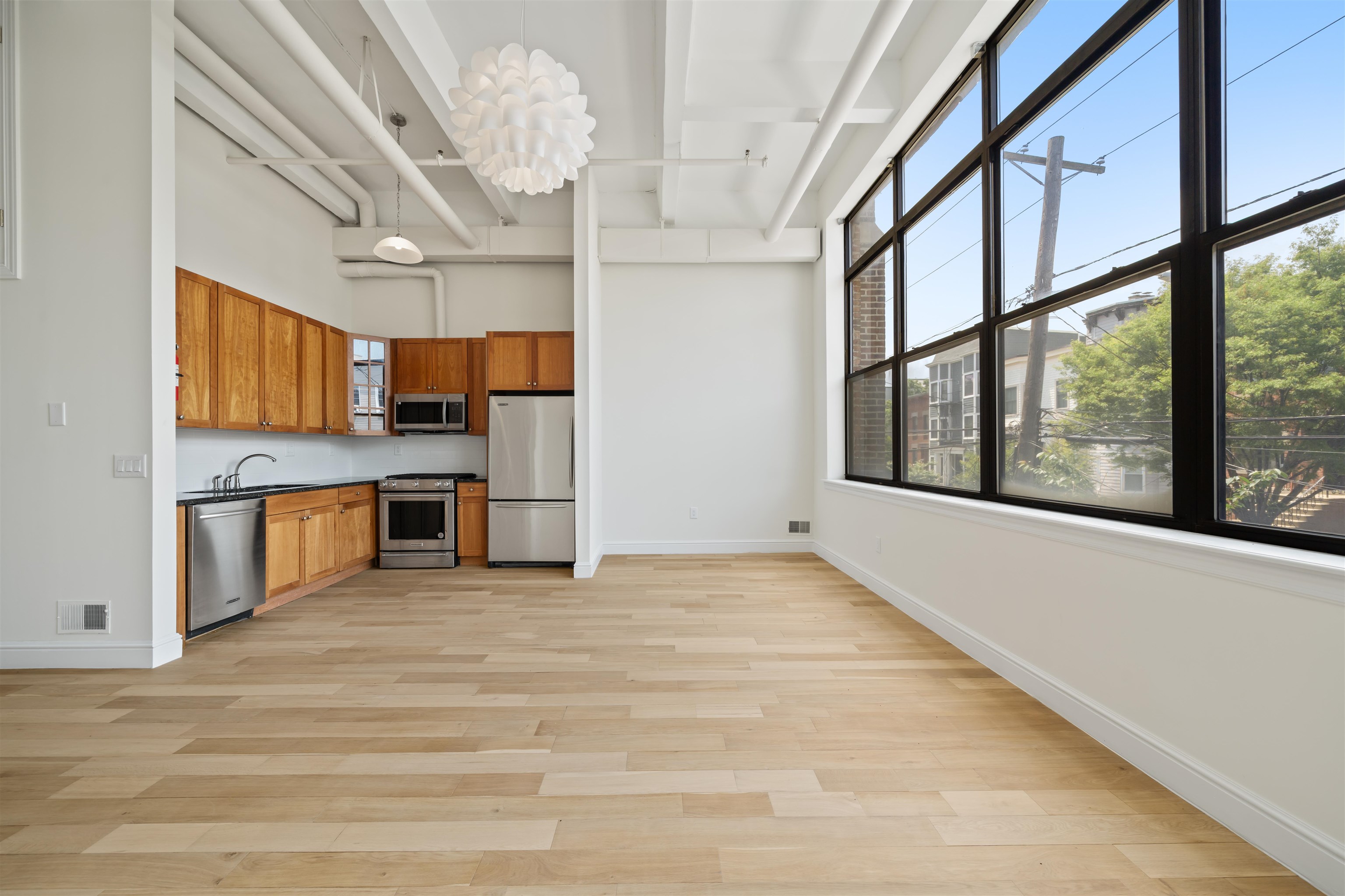 300 Communipaw Ave #122, Jersey City, New Jersey image 8