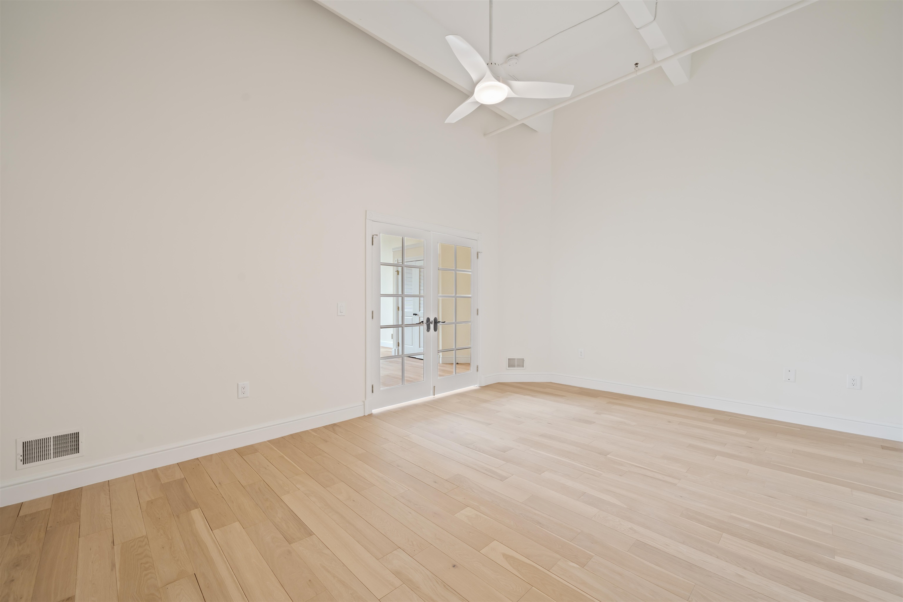 300 Communipaw Ave #122, Jersey City, New Jersey image 14