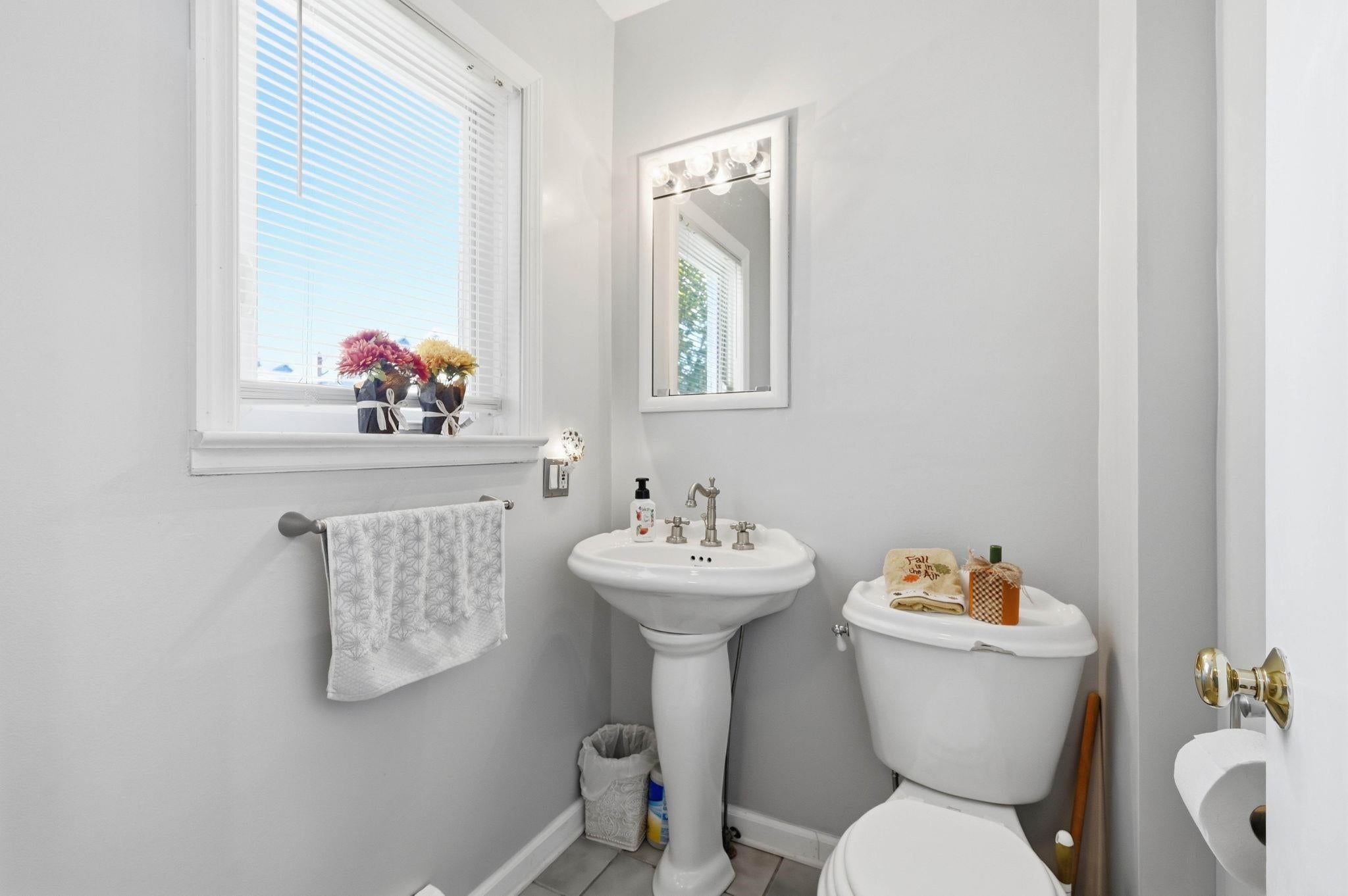 99 MORGAN PL