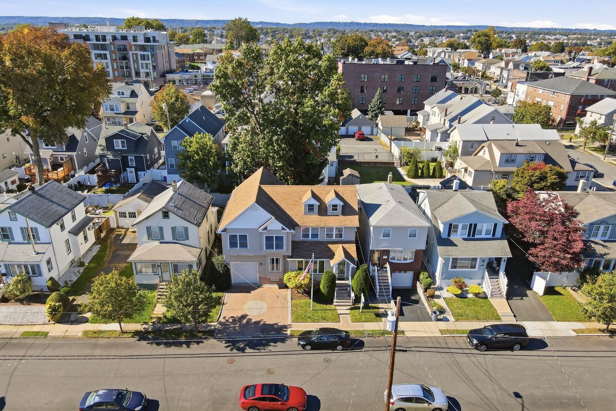 99 MORGAN PL