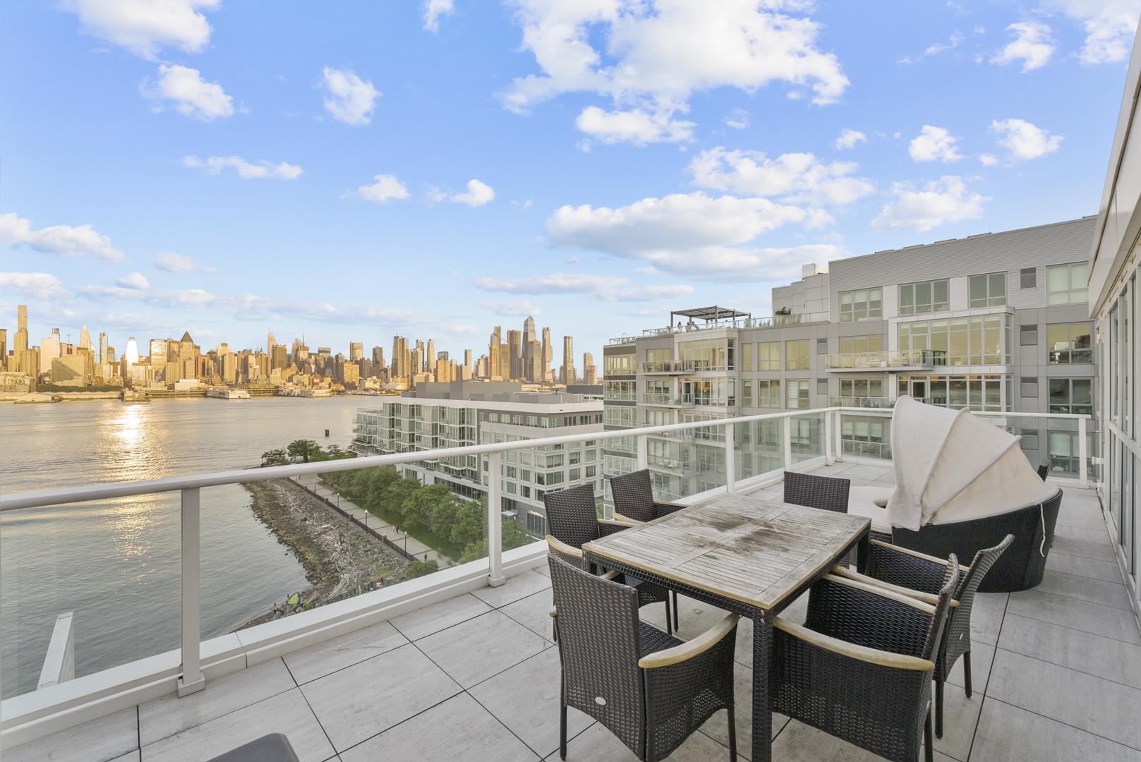 800 Avenue At Port Imperial #918, Weehawken, New Jersey image 3