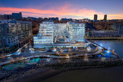 Condo For Sale - 800 Avenue At Port Imperial #918<br/> Hudson County, Weehawken, NJ 07086