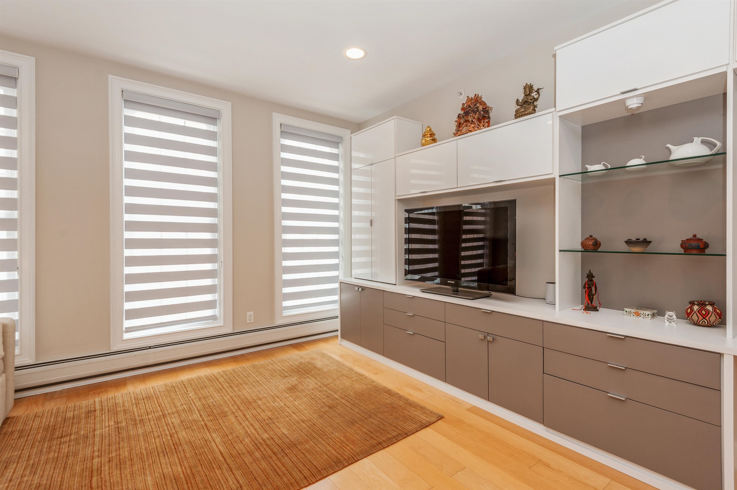 112 Liberty View Drive #2A, Jersey City, New Jersey image 4