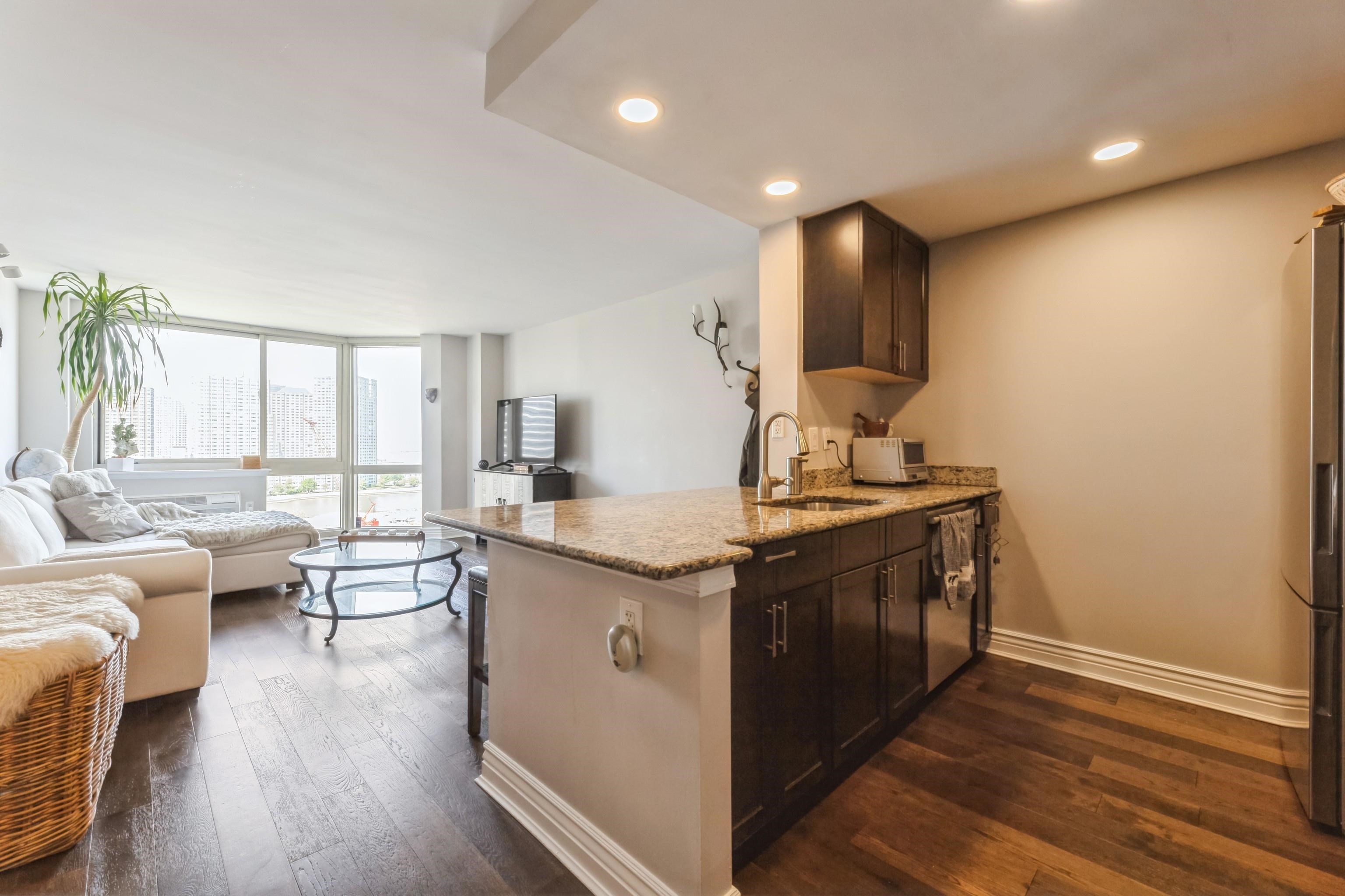 20 2nd St #1504, Jersey City, New Jersey image 3