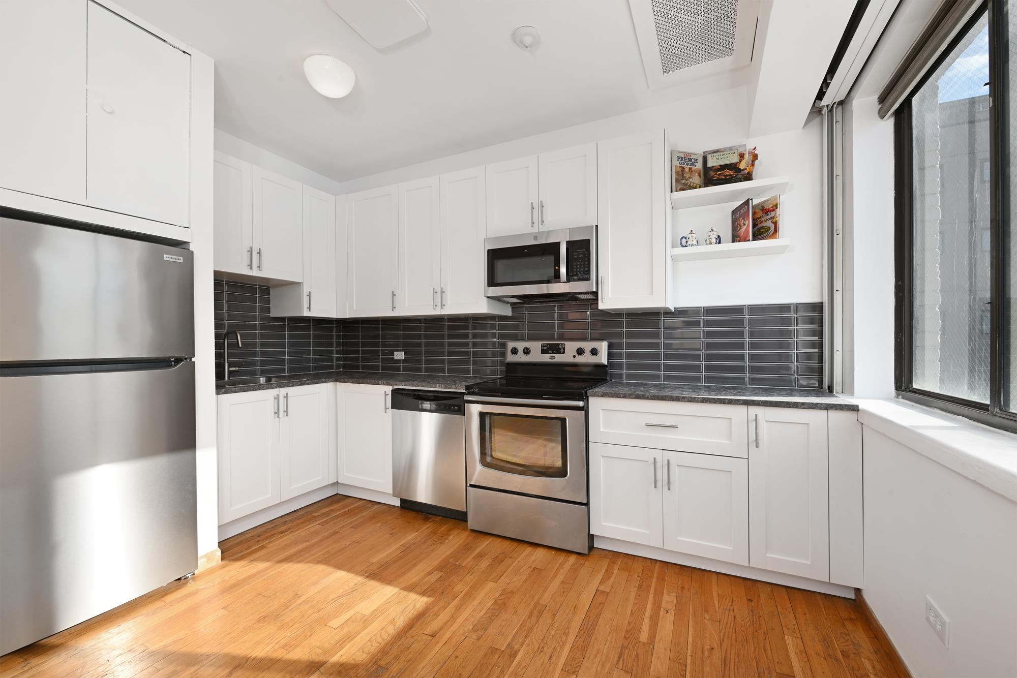 41 1st St #3F, Hoboken, New Jersey image 12