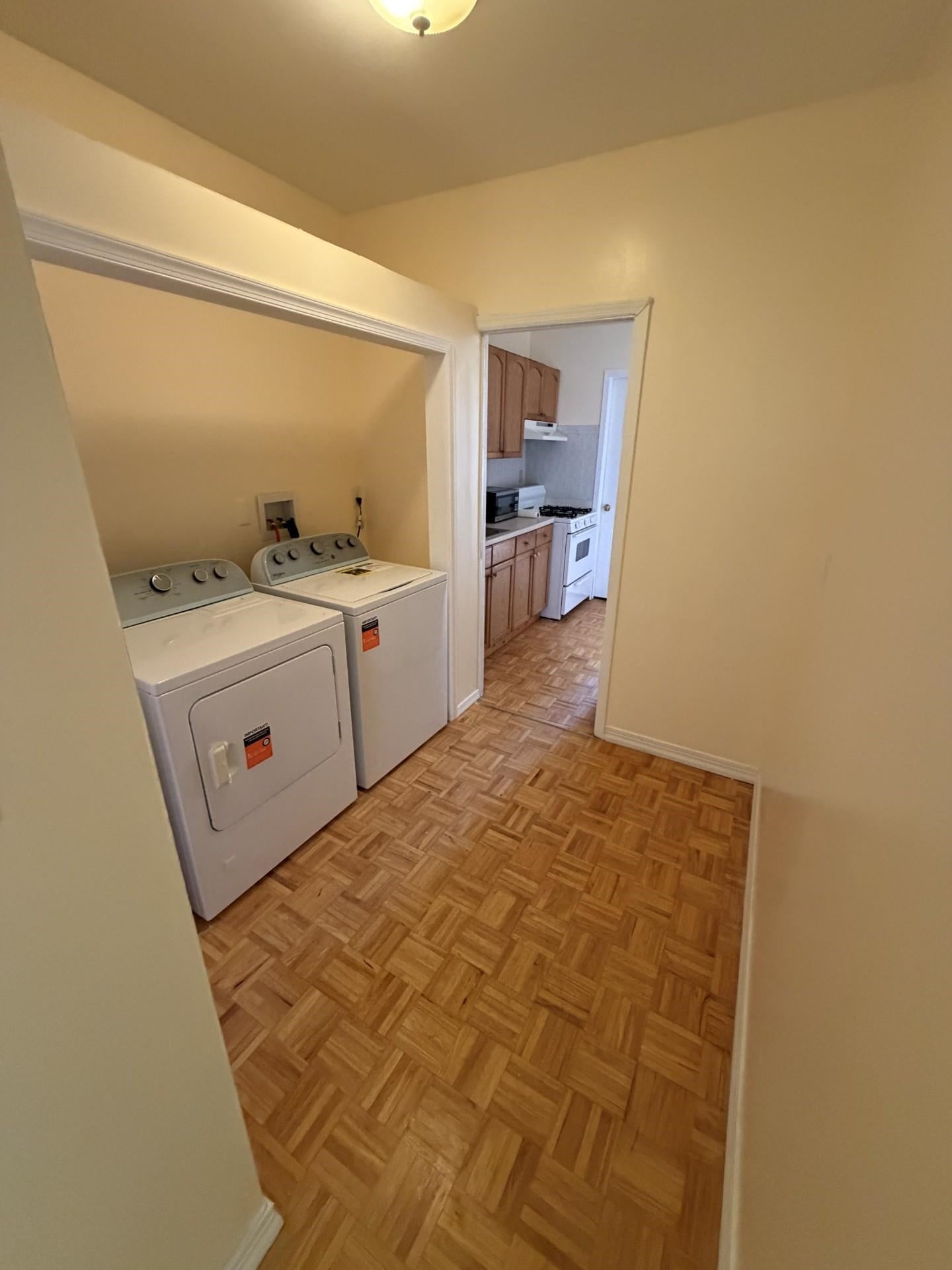 348 GROVE ST