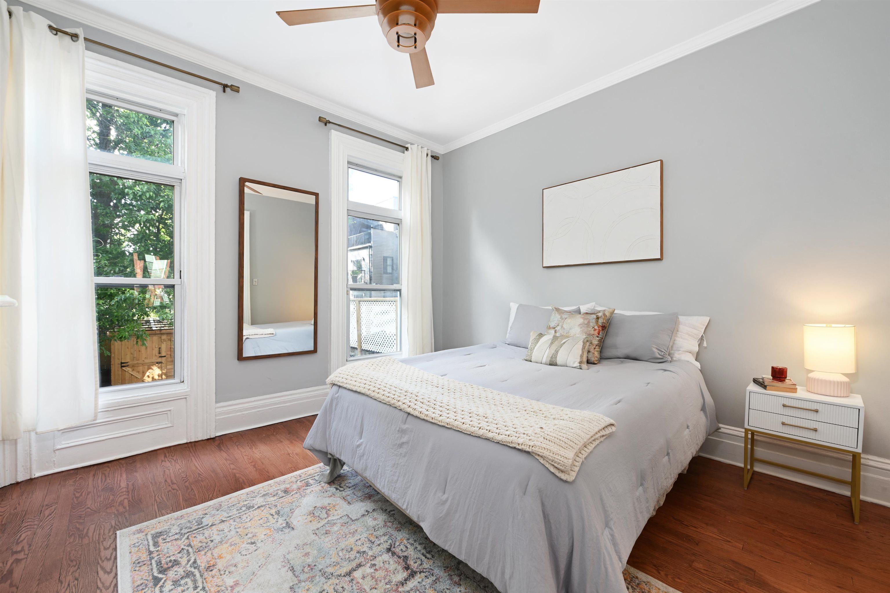 967 Summit Ave, Jersey City, New Jersey image 11