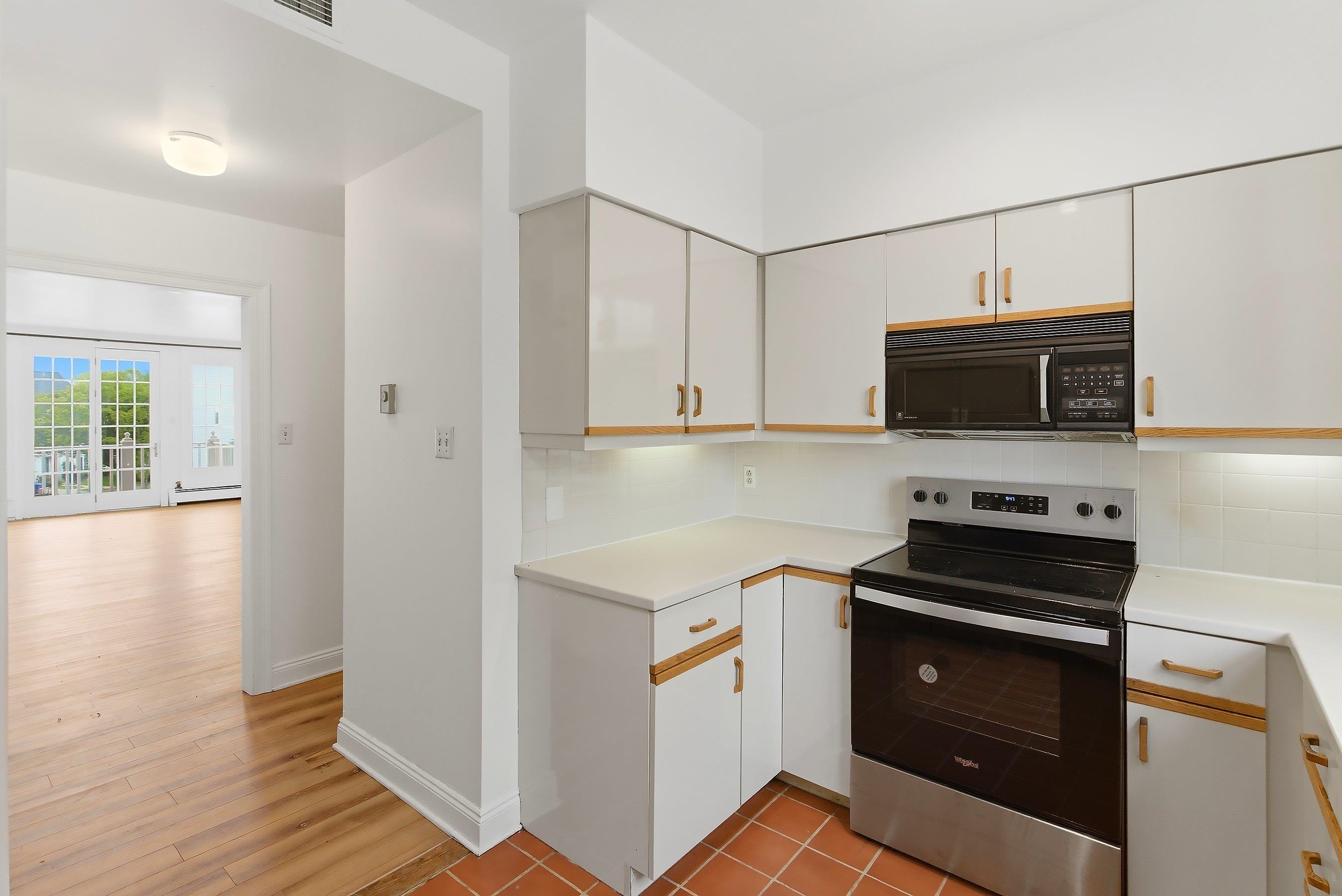 204 SHEARWATER CT WEST 21