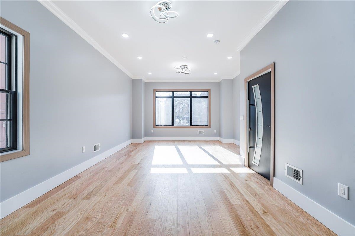 412 10th St #1, Union City, New Jersey image 13