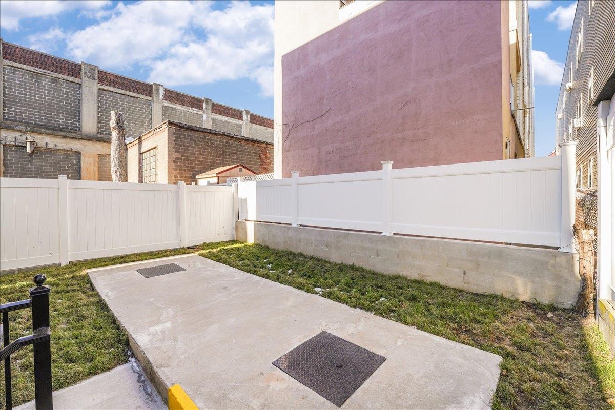 412 10th St #1, Union City, New Jersey image 31