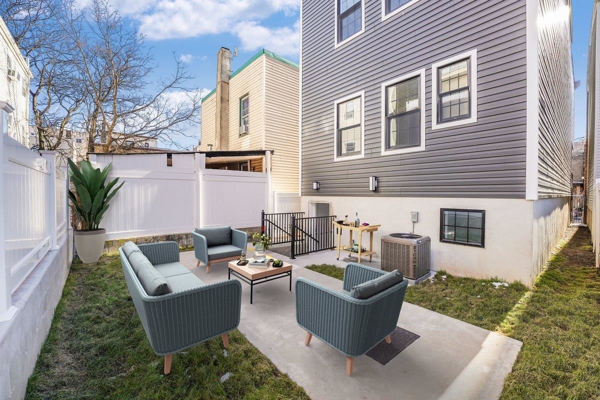 412 10th St #1, Union City, New Jersey image 5