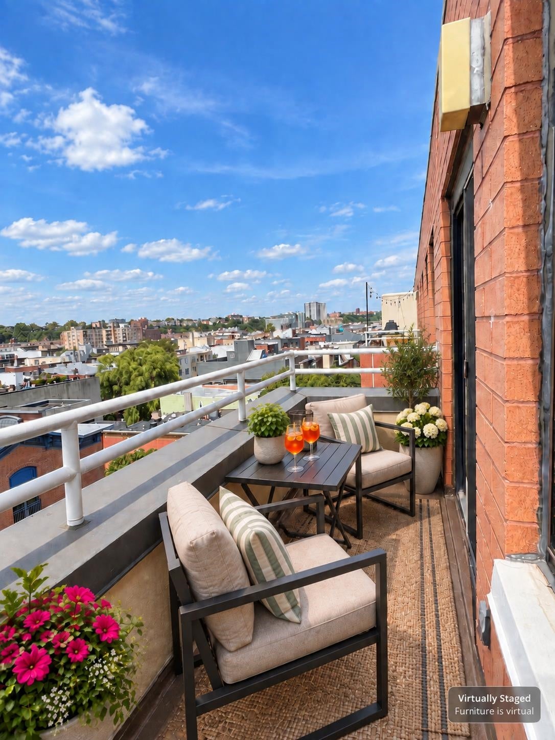463 1ST ST 8H