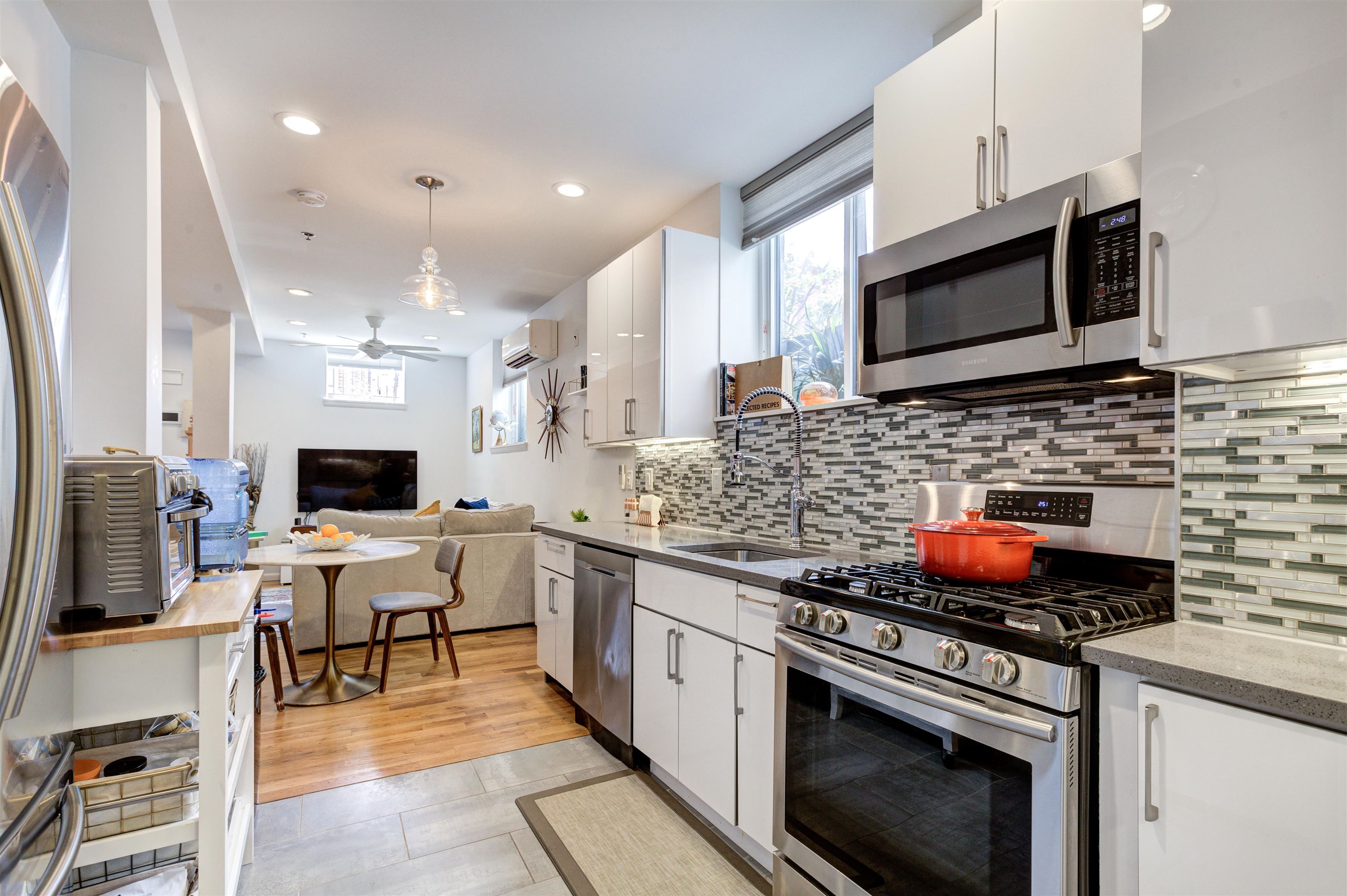 58 GILES AVE 2
