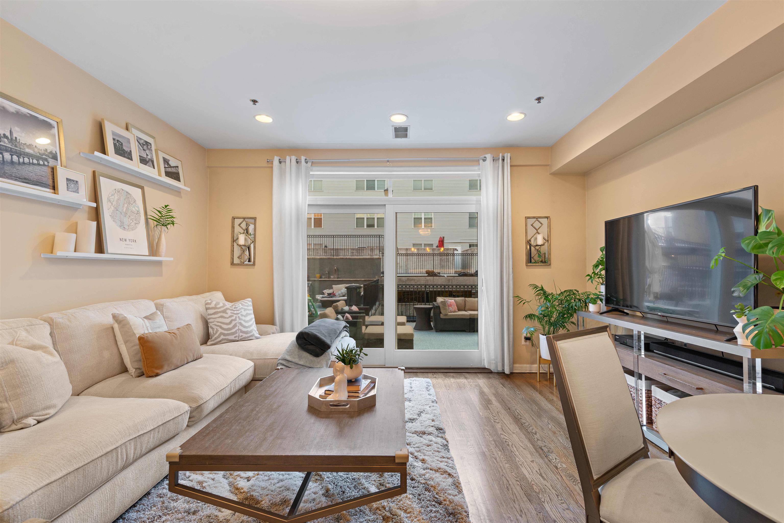 1115 Grand St #2B, Hoboken, New Jersey image 5