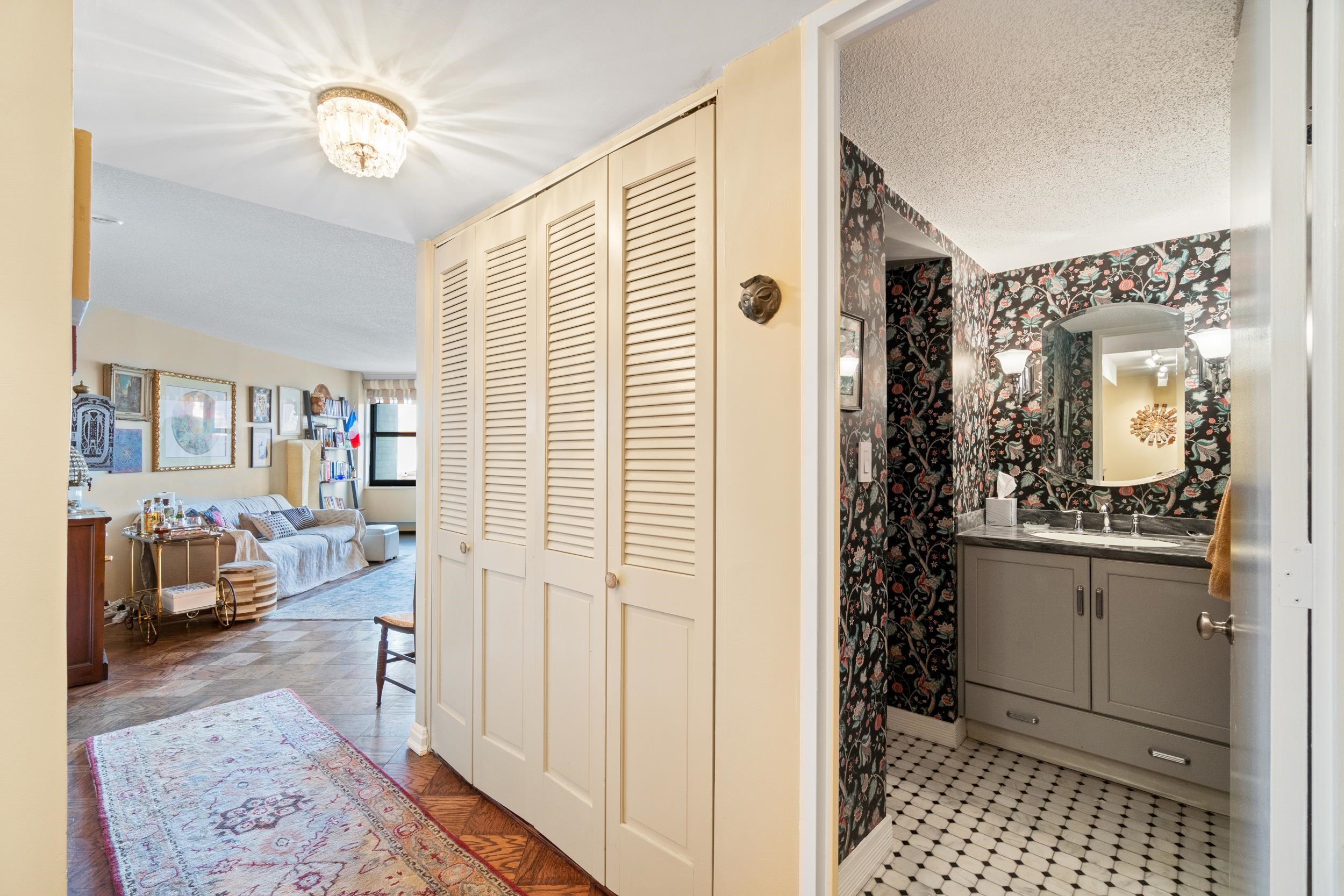 7000 Blvd East #20I, Guttenberg, New Jersey image 17