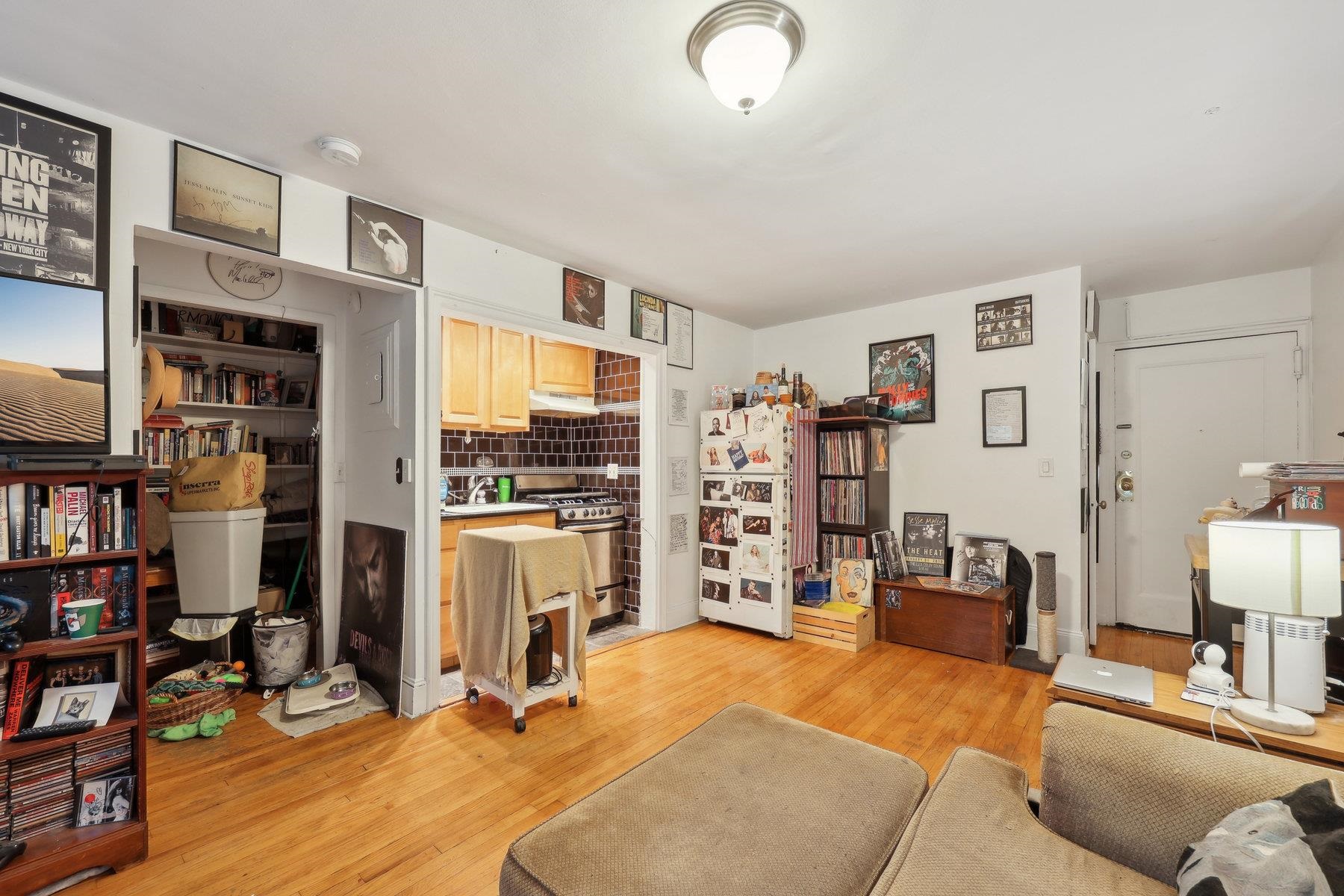 295 York St #1E, Jersey City, New Jersey image 3