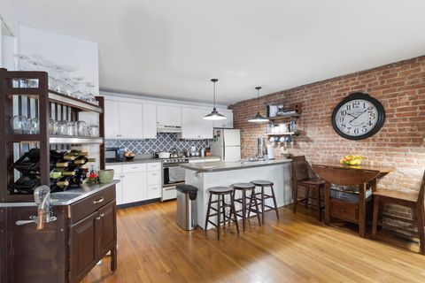 Homes For Rent - 1115 Bloomfield St #GRDN<br/> Hoboken, NJ 07030