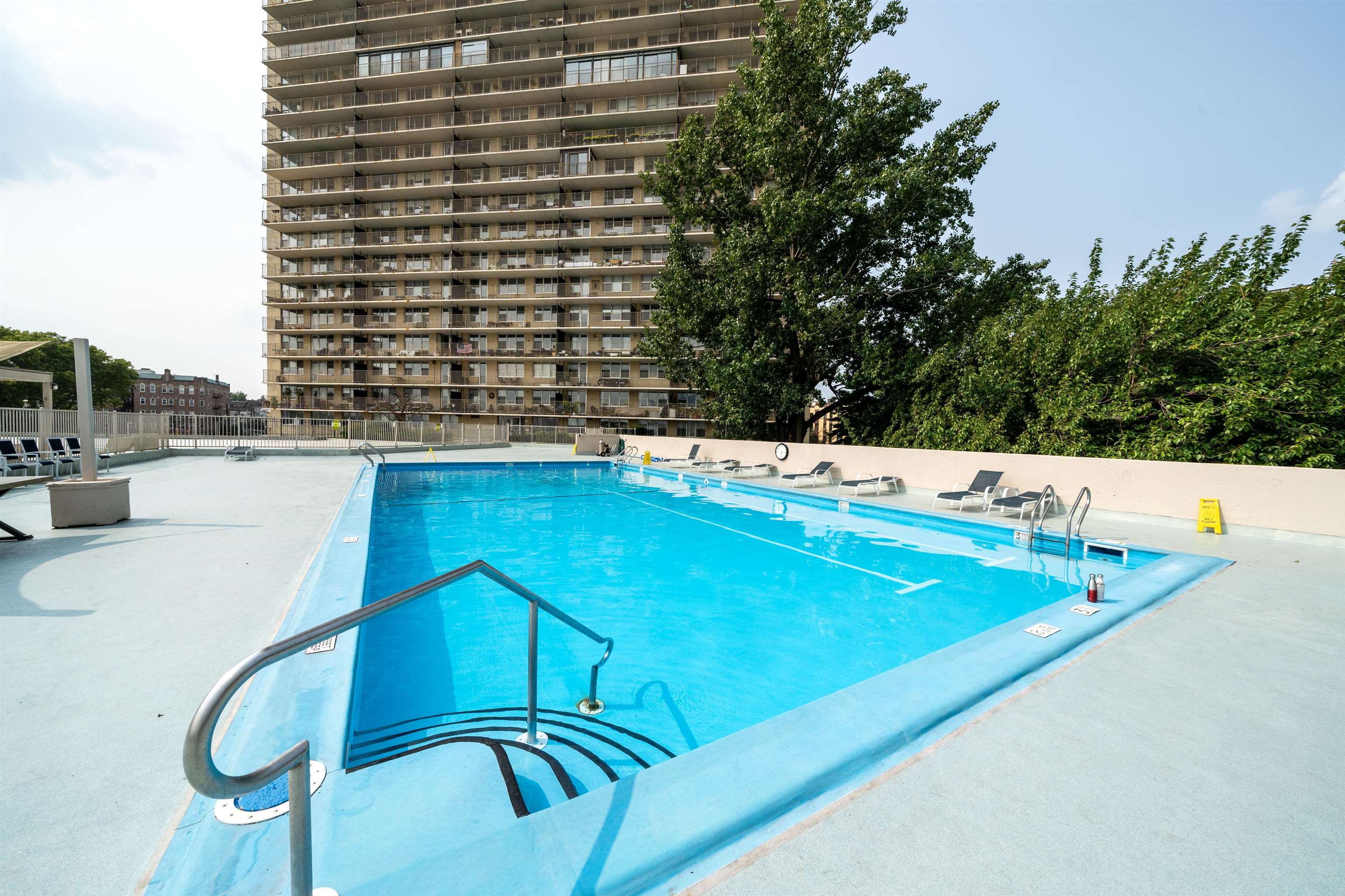 6040 Blvd East #9D, West New York, New Jersey image 24