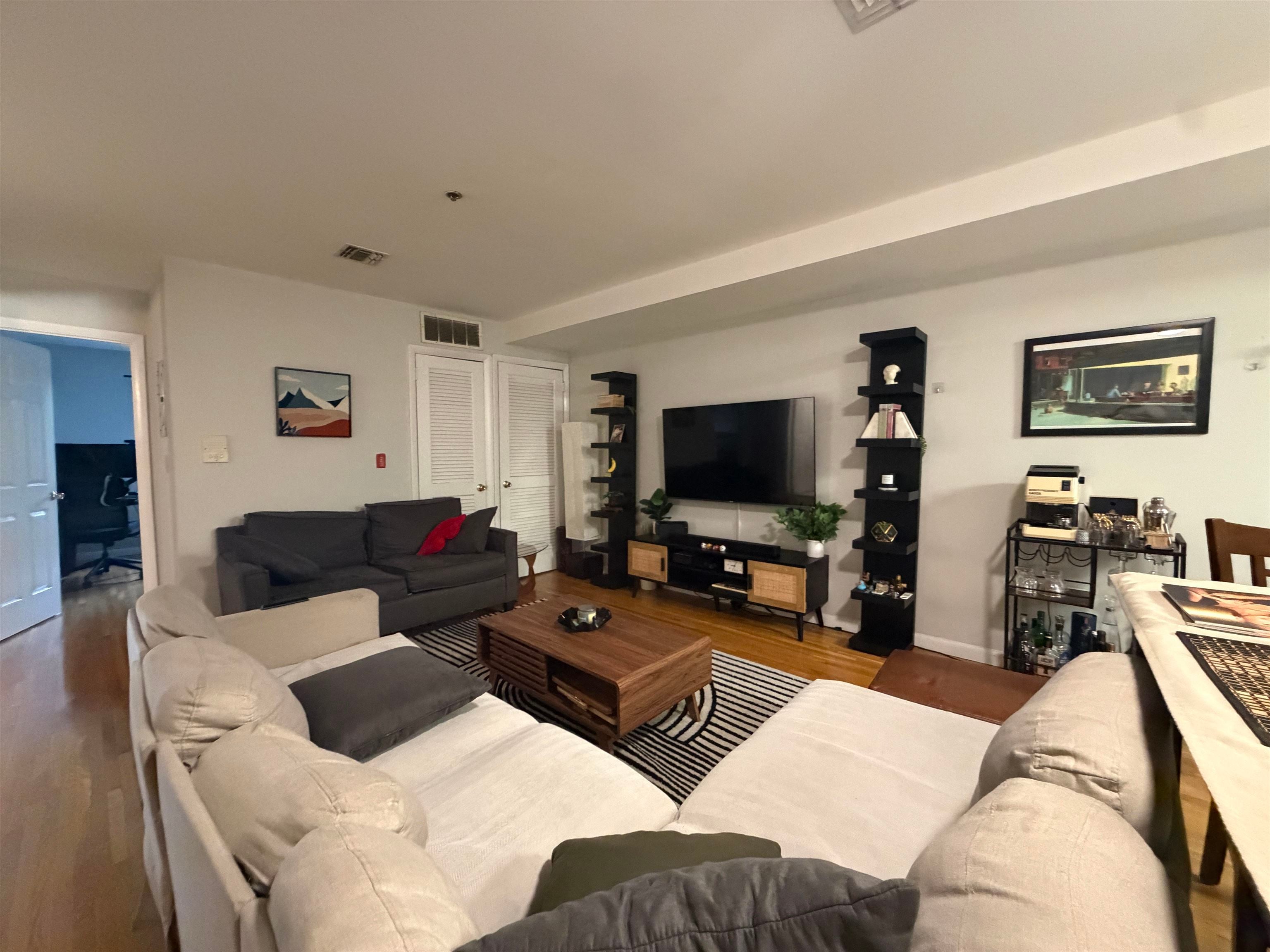 106 ADAMS ST 2