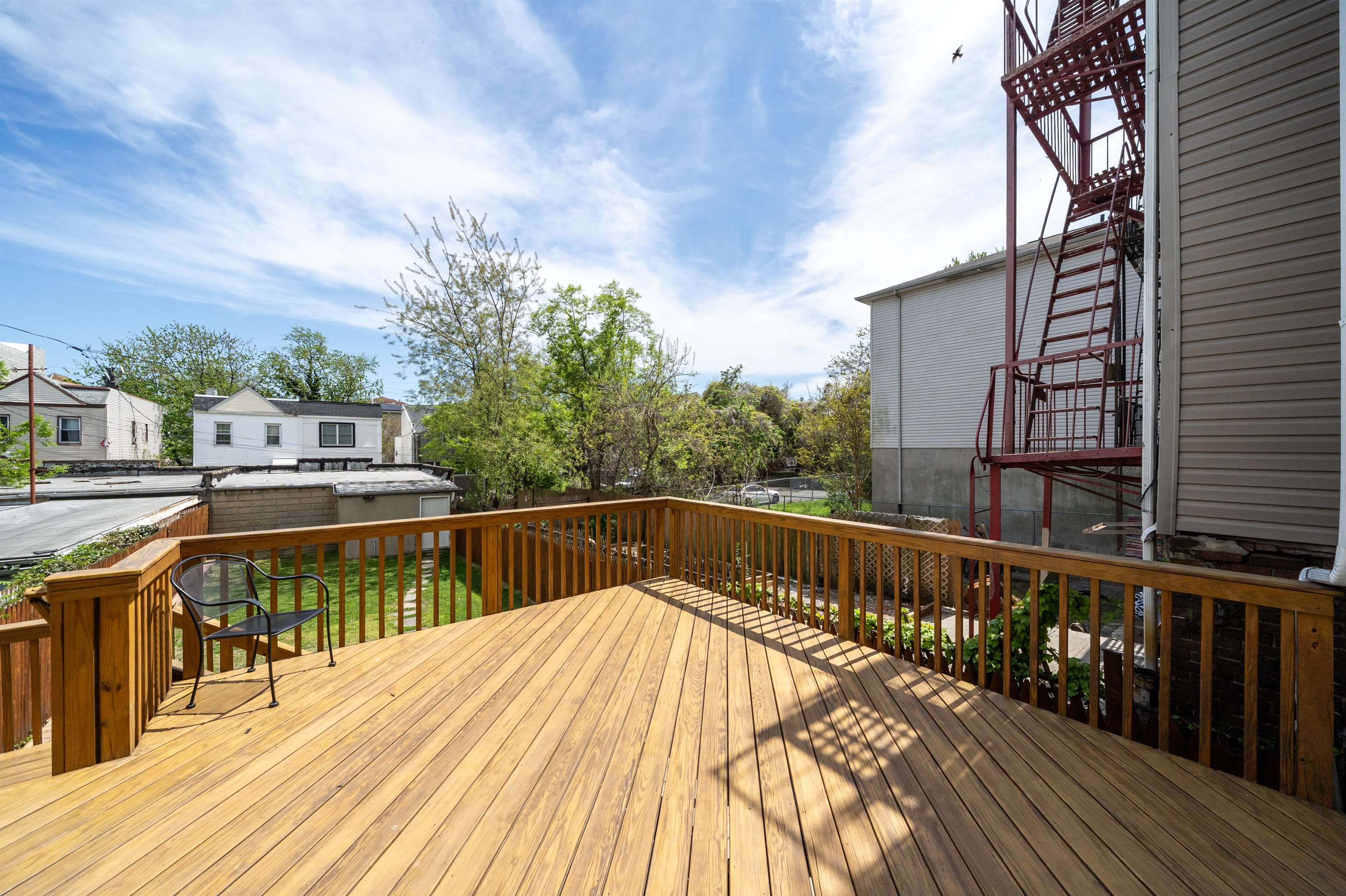 260 Clerk St, Jersey City, New Jersey image 12