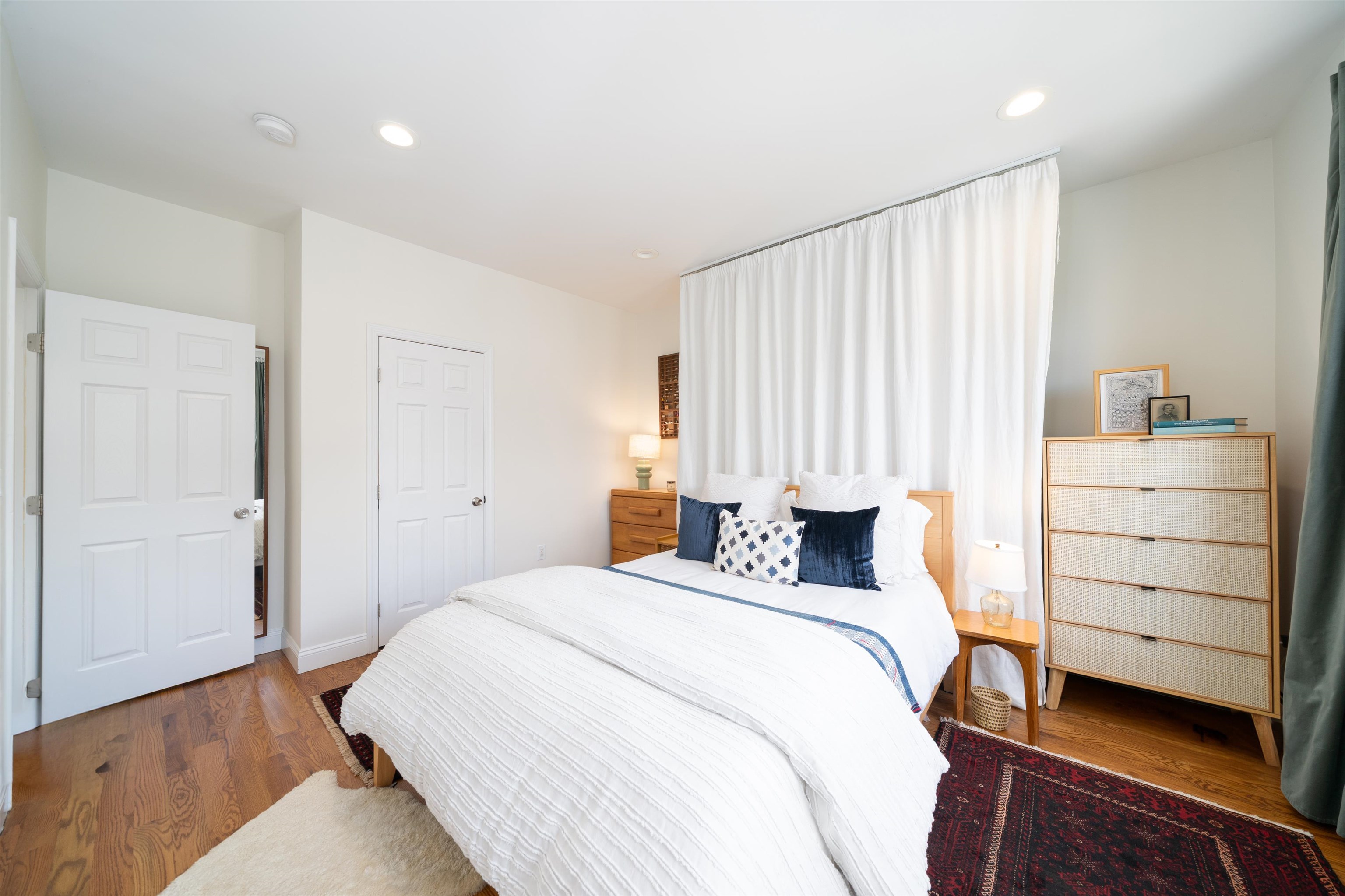 260 Clerk St, Jersey City, New Jersey image 21