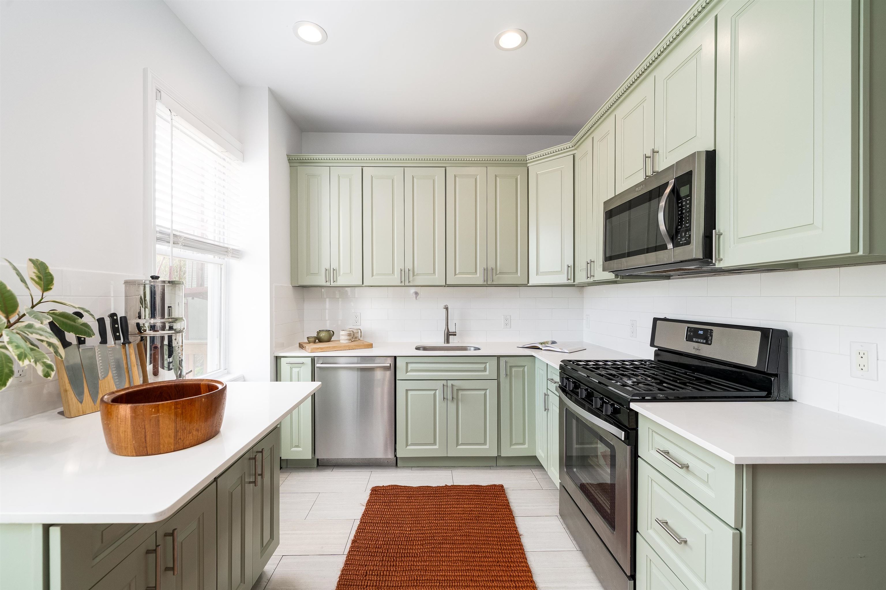 260 Clerk St, Jersey City, New Jersey image 9