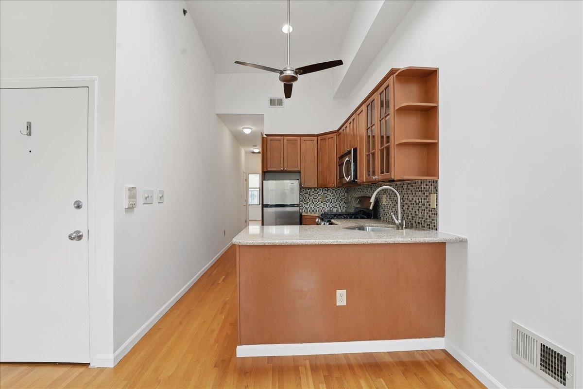 123 Washington St #4R, Hoboken, New Jersey image 7