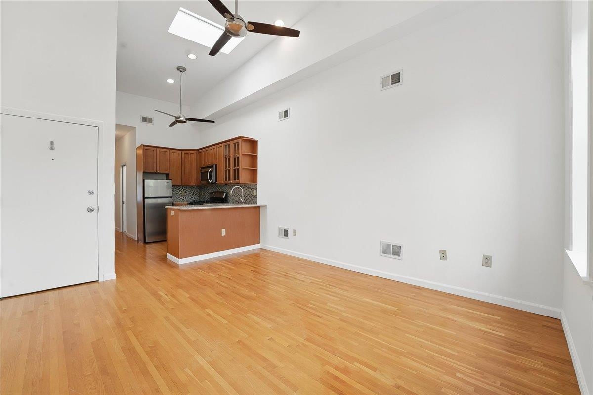 123 Washington St #4R, Hoboken, New Jersey image 5