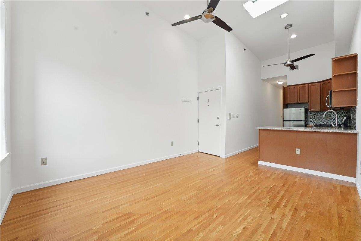 123 Washington St #4R, Hoboken, New Jersey image 6