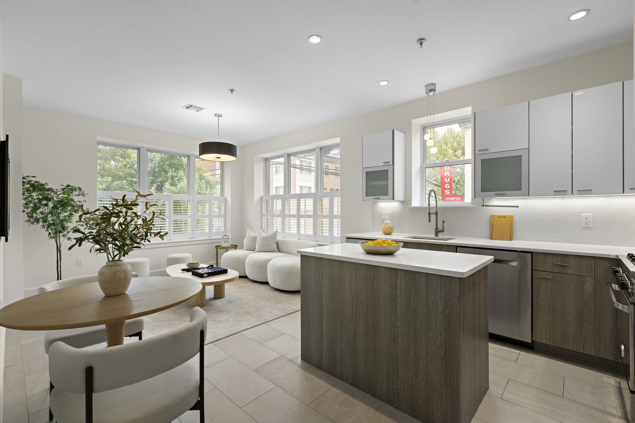 471 Monmouth St #1, Jersey City, New Jersey image 1