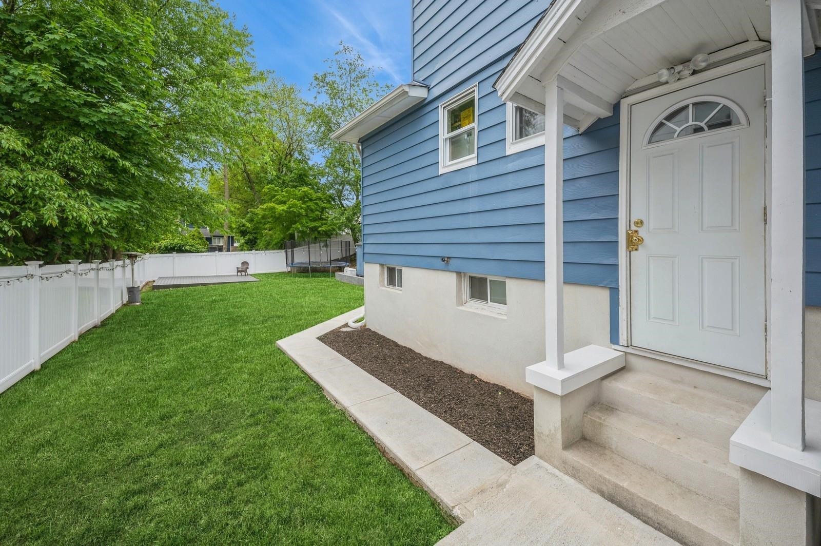 44 Garden St, Teaneck, New Jersey image 24