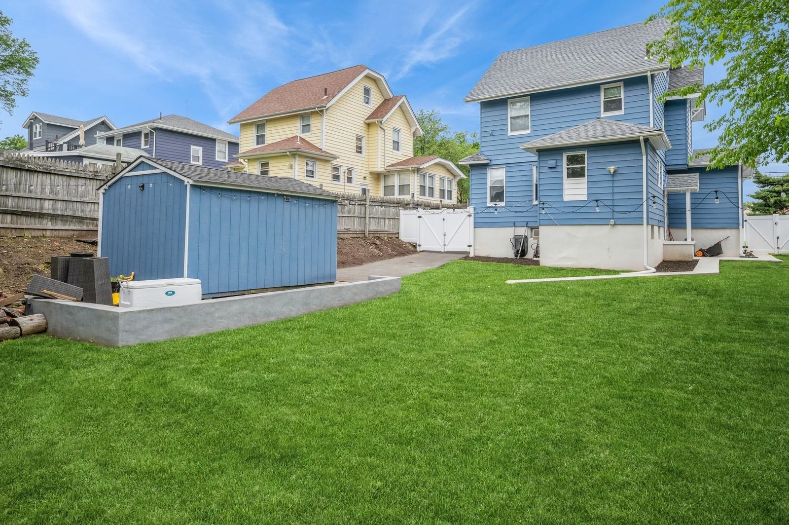 44 Garden St, Teaneck, New Jersey image 23