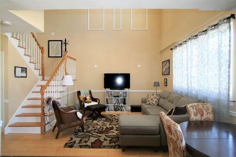 Homes For Rent - 769 Montgomery St #213<br/> Jersey City, NJ 07306