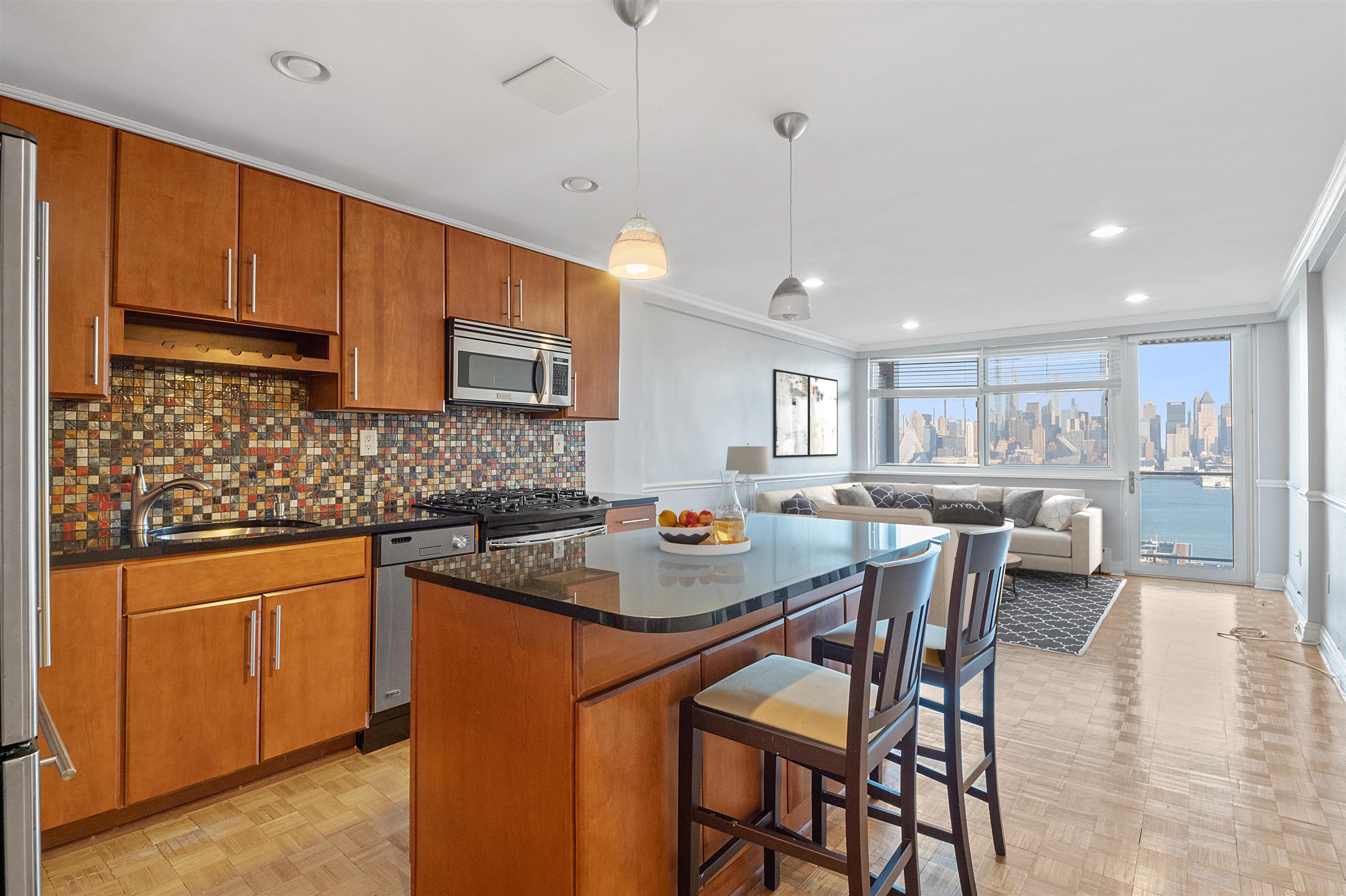 899 Blvd East #6F, Weehawken, New Jersey image 5