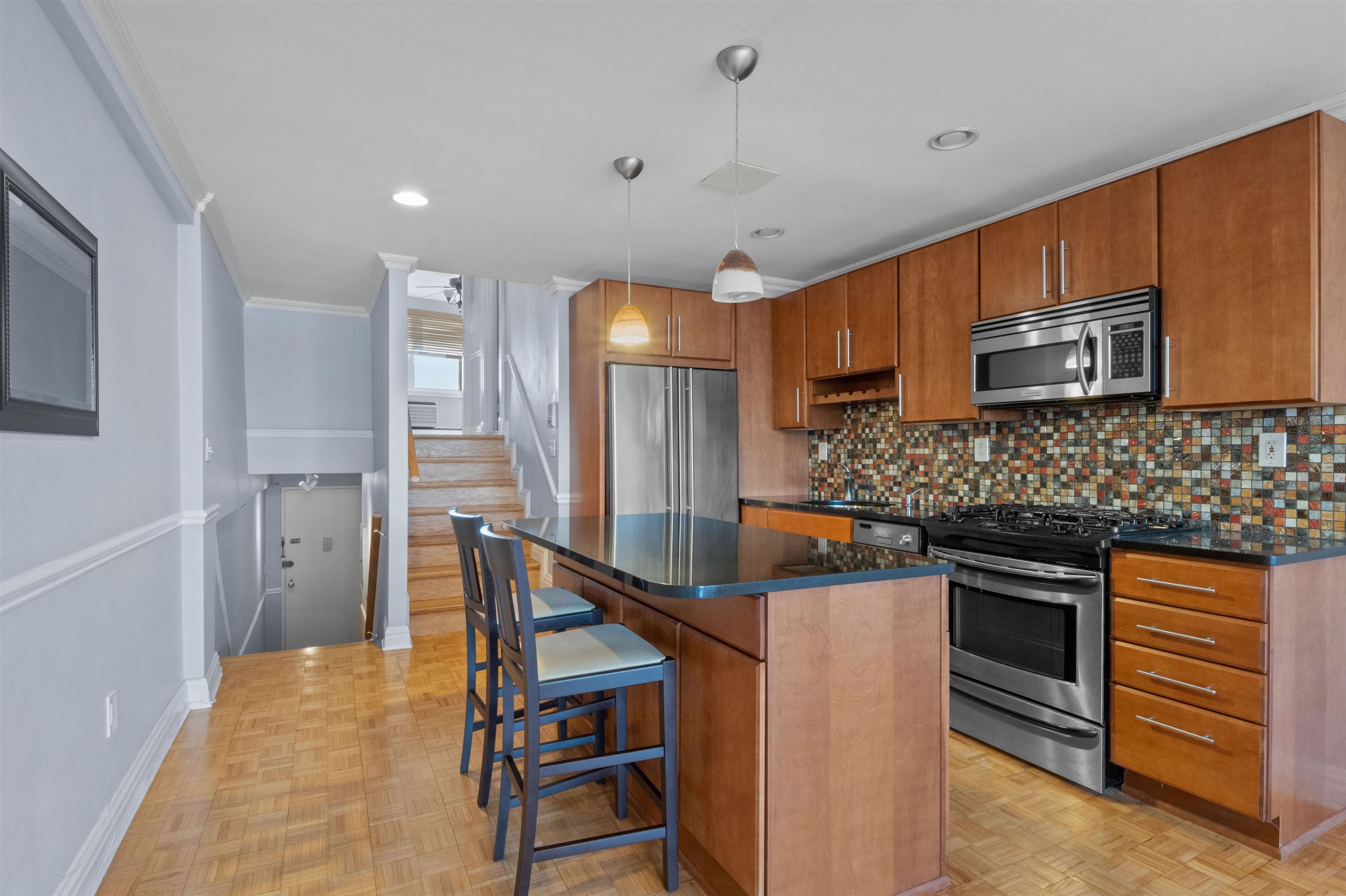 899 Blvd East #6F, Weehawken, New Jersey image 3