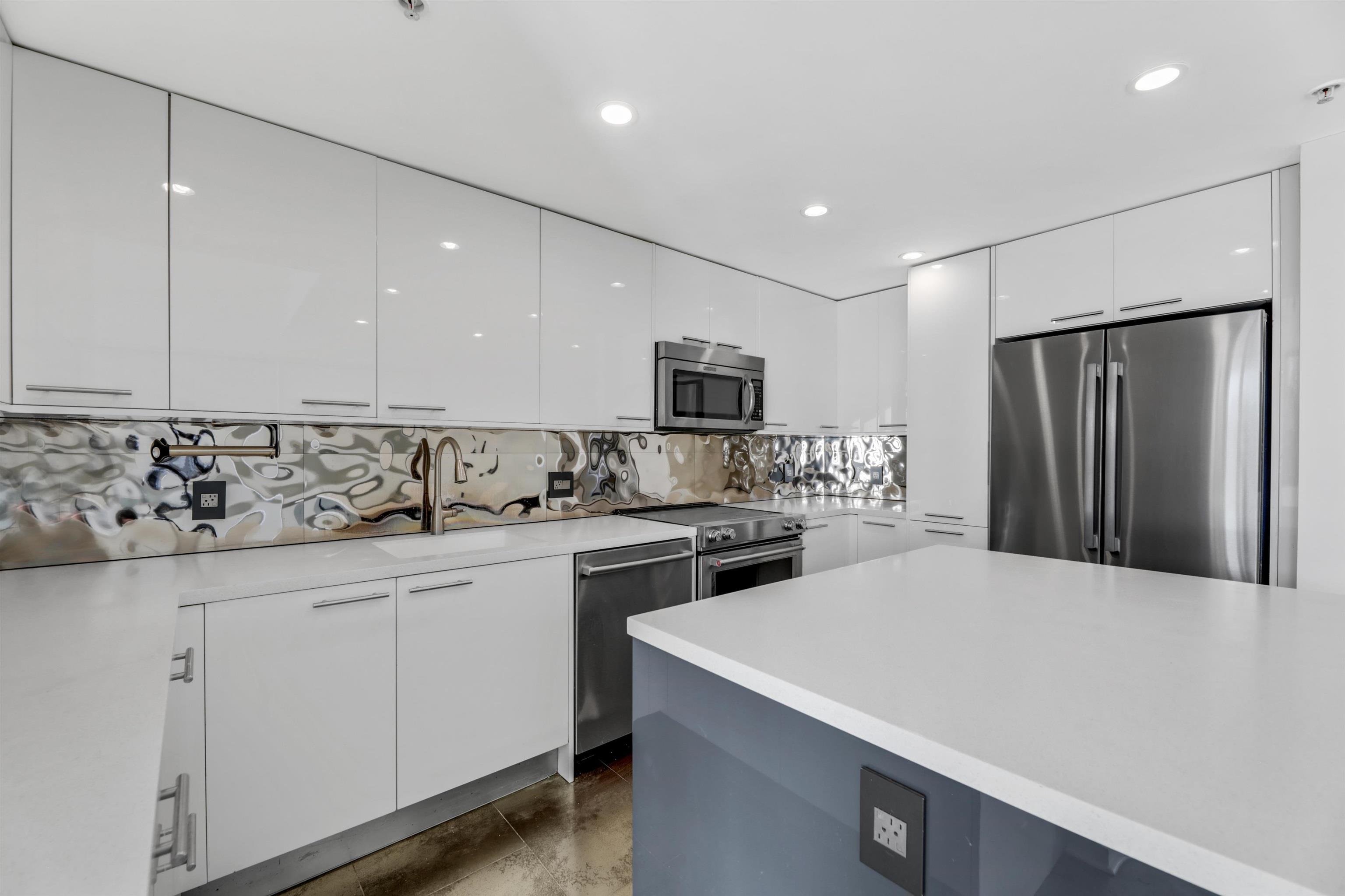 88 Morgan St #1006, Jersey City, New Jersey image 16