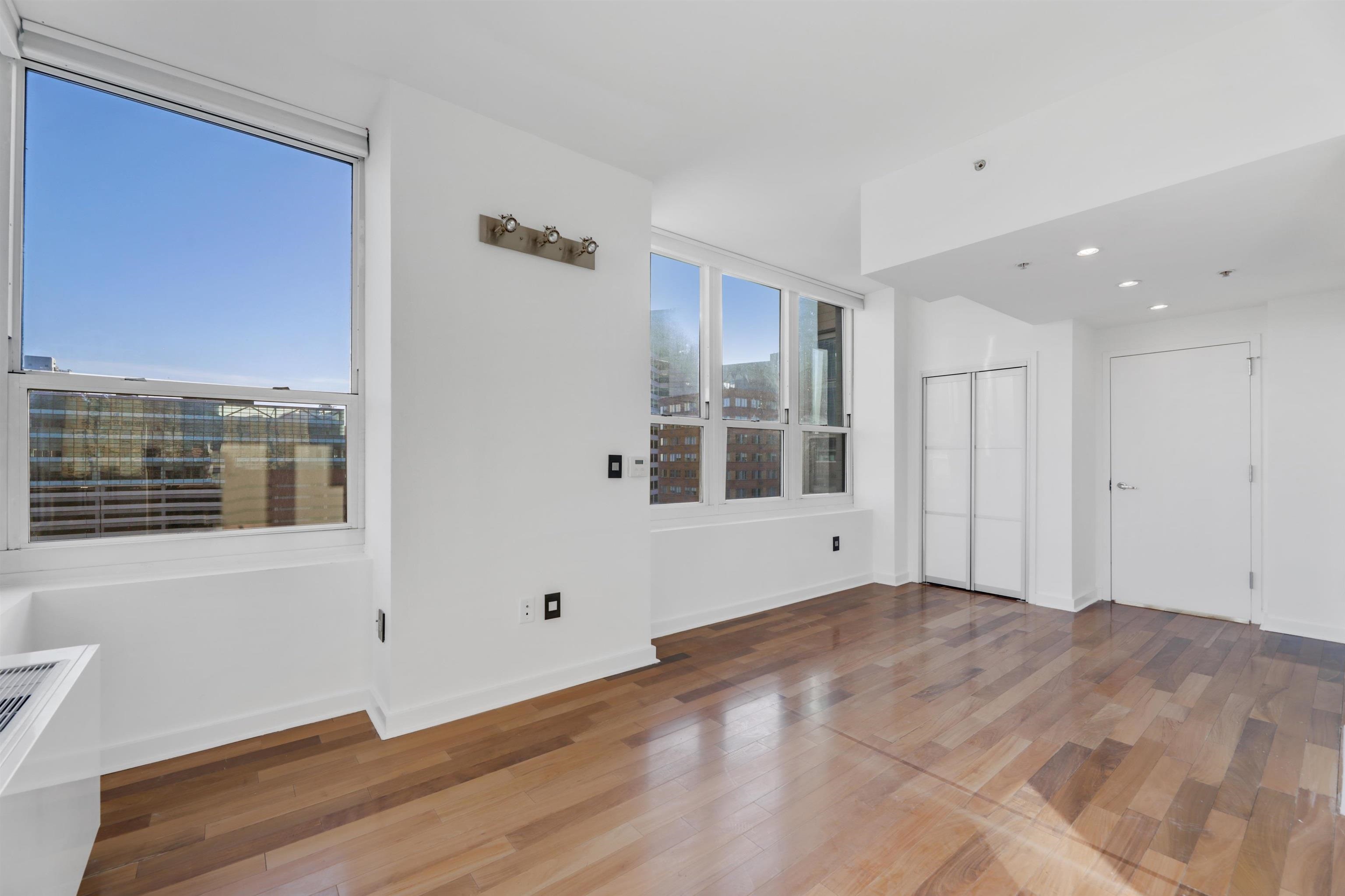 88 Morgan St #1006, Jersey City, New Jersey image 3